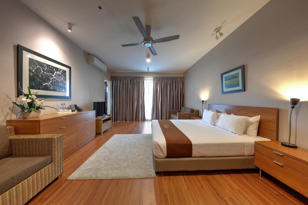 Acappella Suite Hotel, Шах-Алам Экстерьер фото
